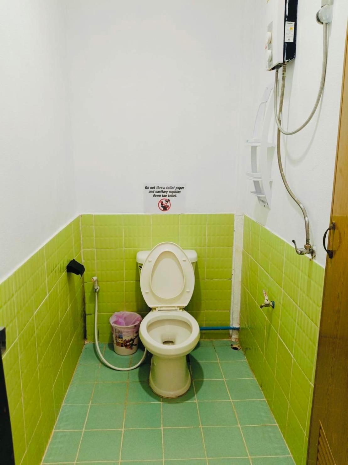 Baan Phuwamin Hotel Koh Lanta Room photo